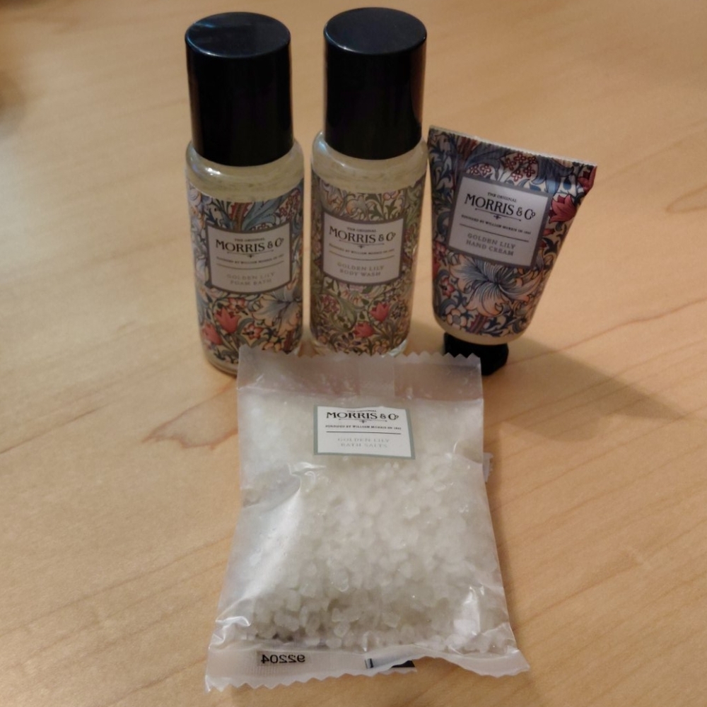 MORRIS & Co Set of 4 Bath and Body Minis